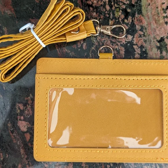 Disney Winnie The Pooh ID Case NWOT - Picture 2 of 2